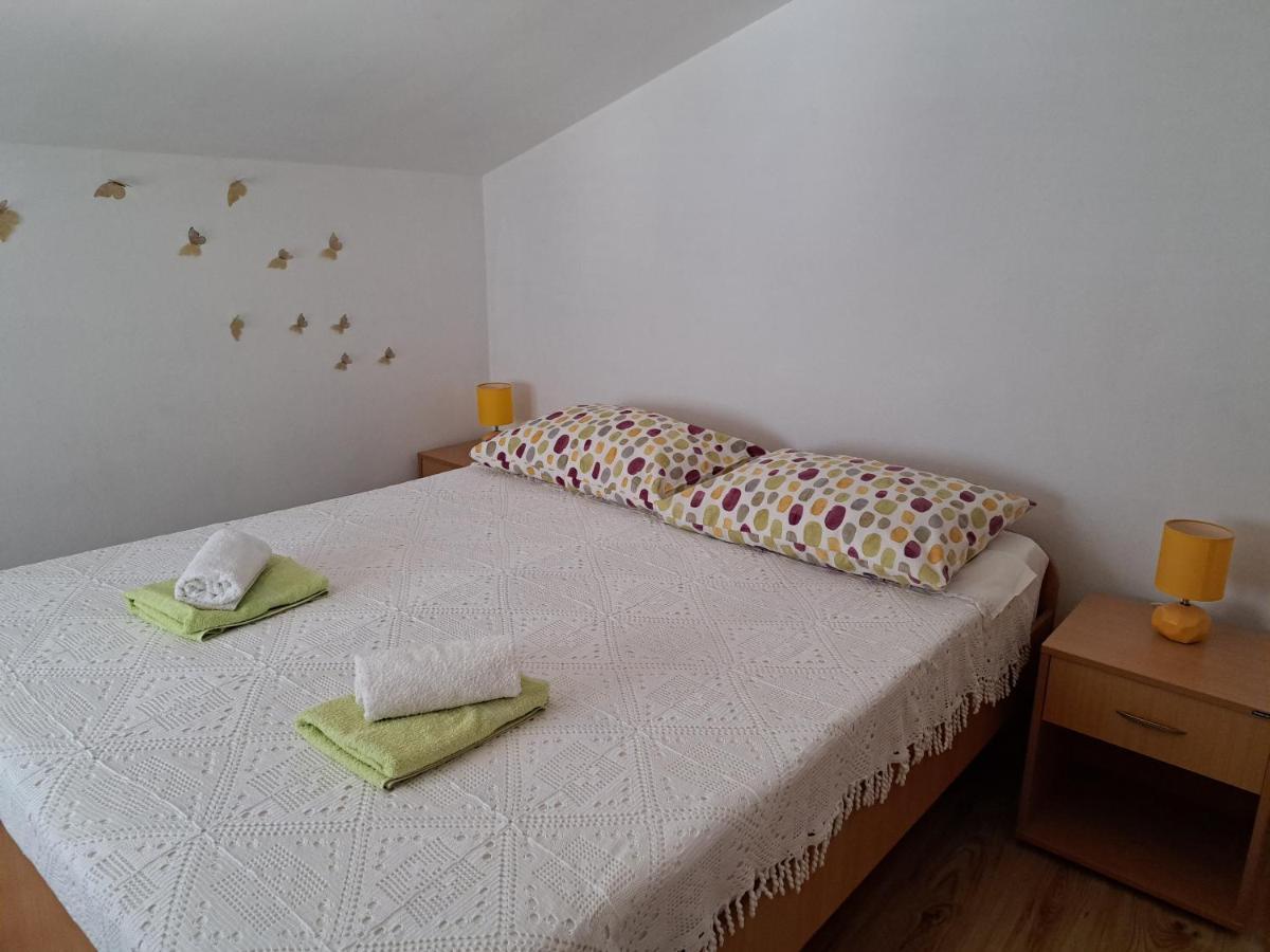 Apartmani Gojko Sali Esterno foto