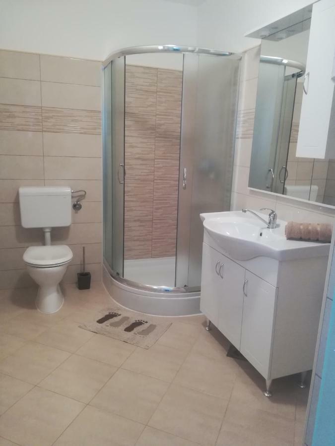 Apartmani Gojko Sali Esterno foto